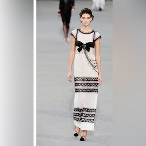 CHANEL Black and White Maxi Dress wanted to purchase!